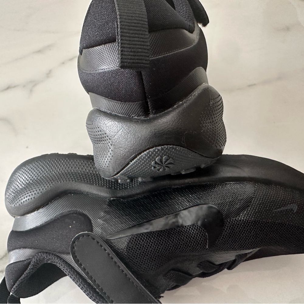 Black Athletic Sneakers